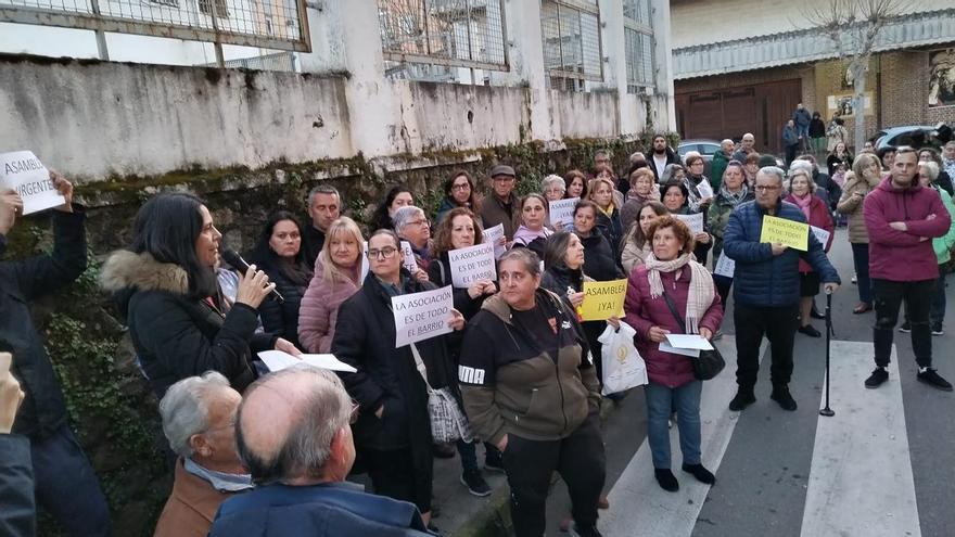 Vecinos en asamblea